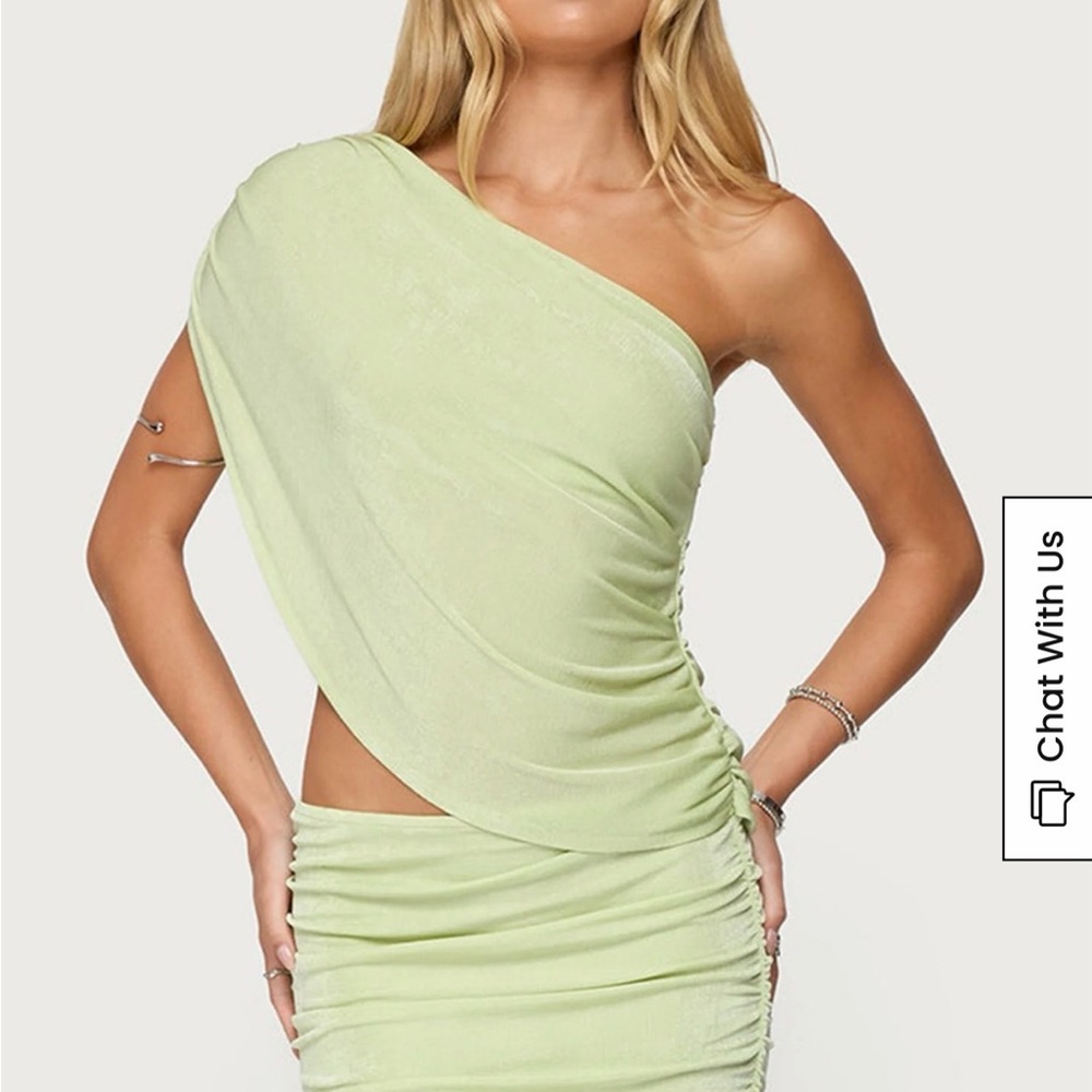 EDIKTED One-Shoulder Green Dress